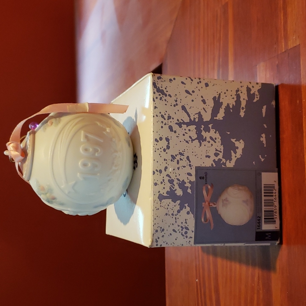 LLADRO 1997 Christmas Ball Limited series, vintage, retired - Picture 1 of 4